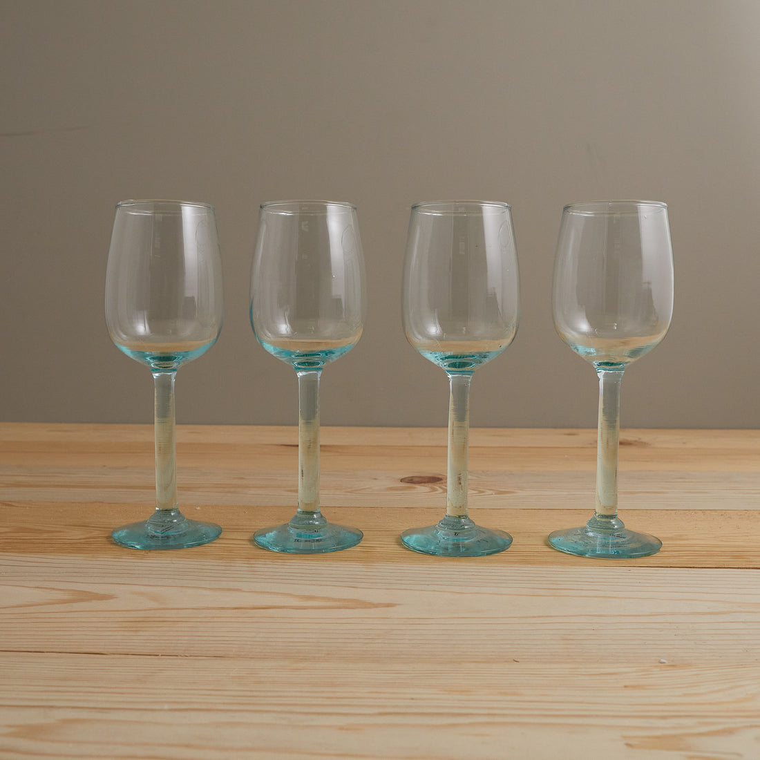 COMPLETEDWORKS Set of four recycled-glass wine glasses