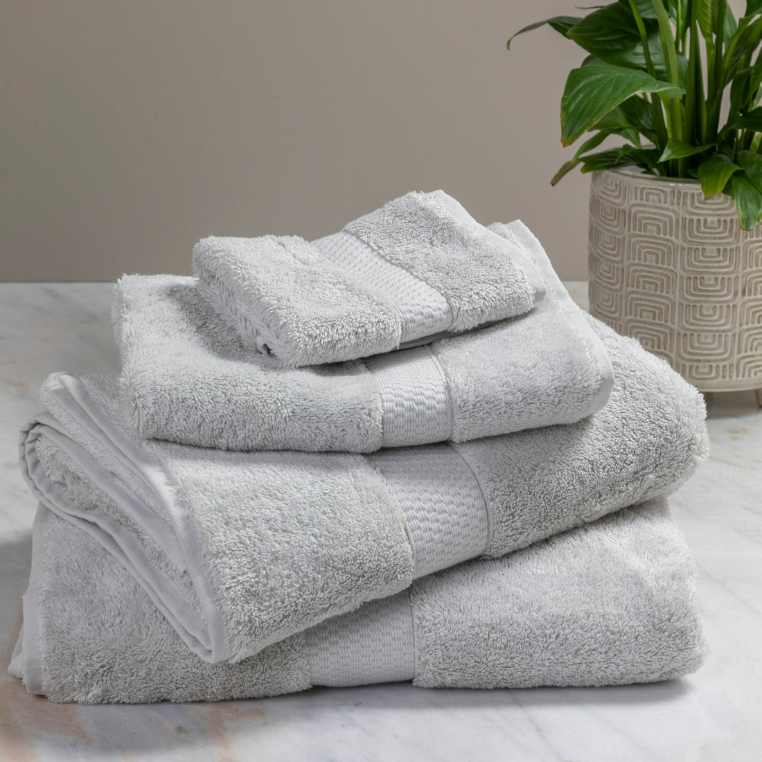 Bath Towel Set | Balinese Pearl