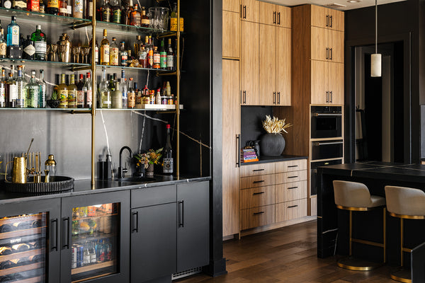 Wet Bar Design by ULAH Interiors + Design, Buck Wimberly