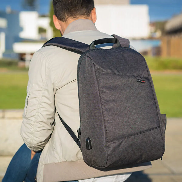 5 Bags Every Man Should Have – Zoomlite