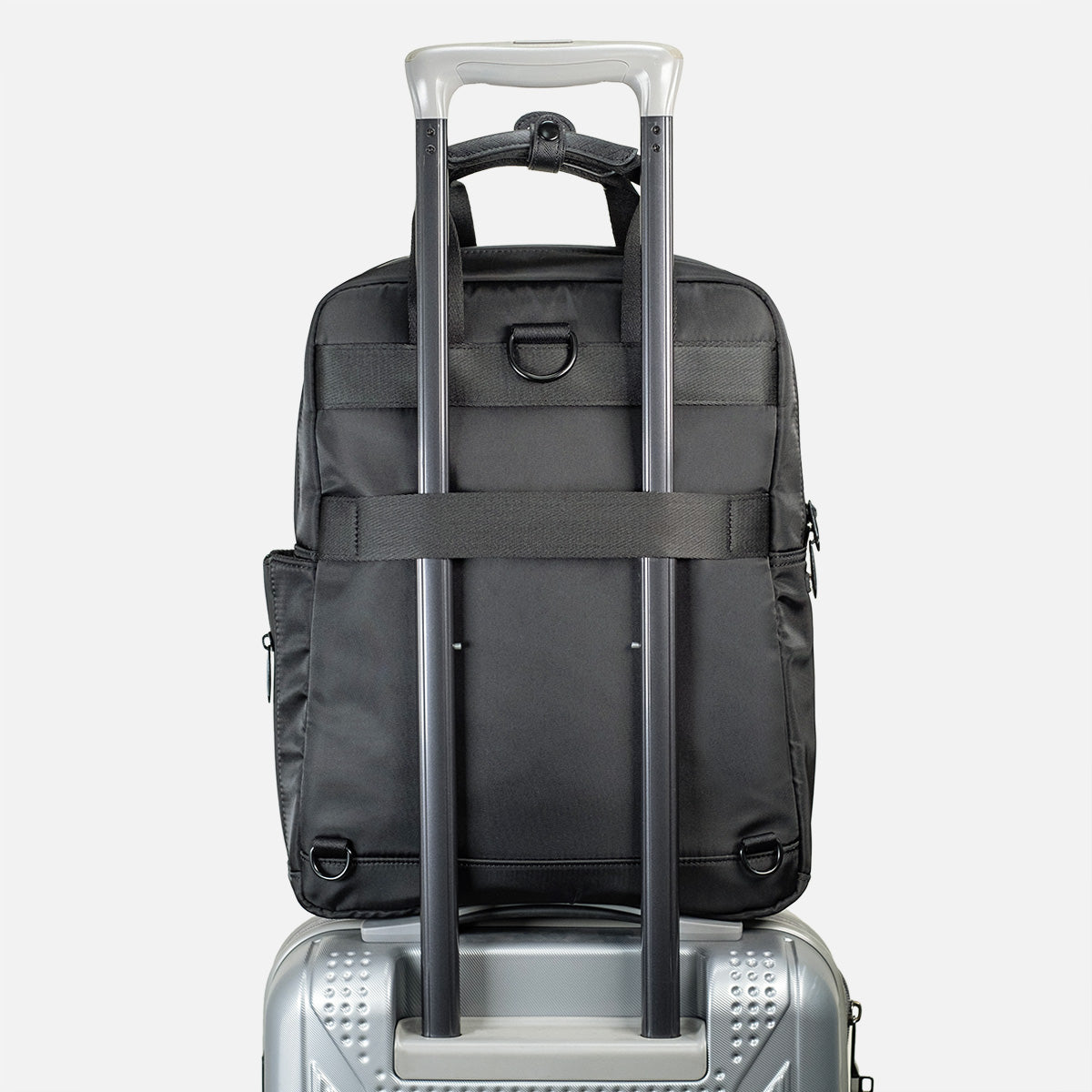 baggallini 4 wheel rolling tote