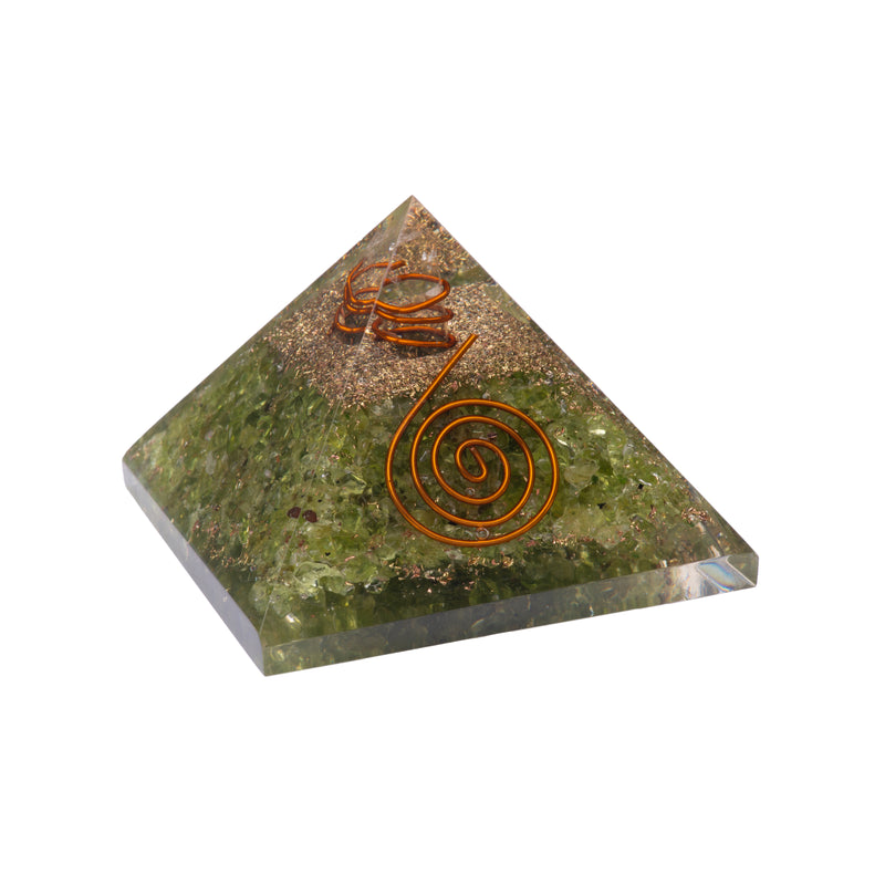 Peridot Pyramid 55-60 mm