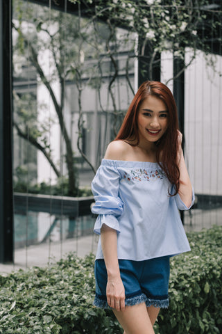 Alicia Tan in the Jacquelina Off Shoulder Long Sleeves Top with Floral Embroidery in Pinstripes