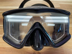 Scuba mask with prescription lenses