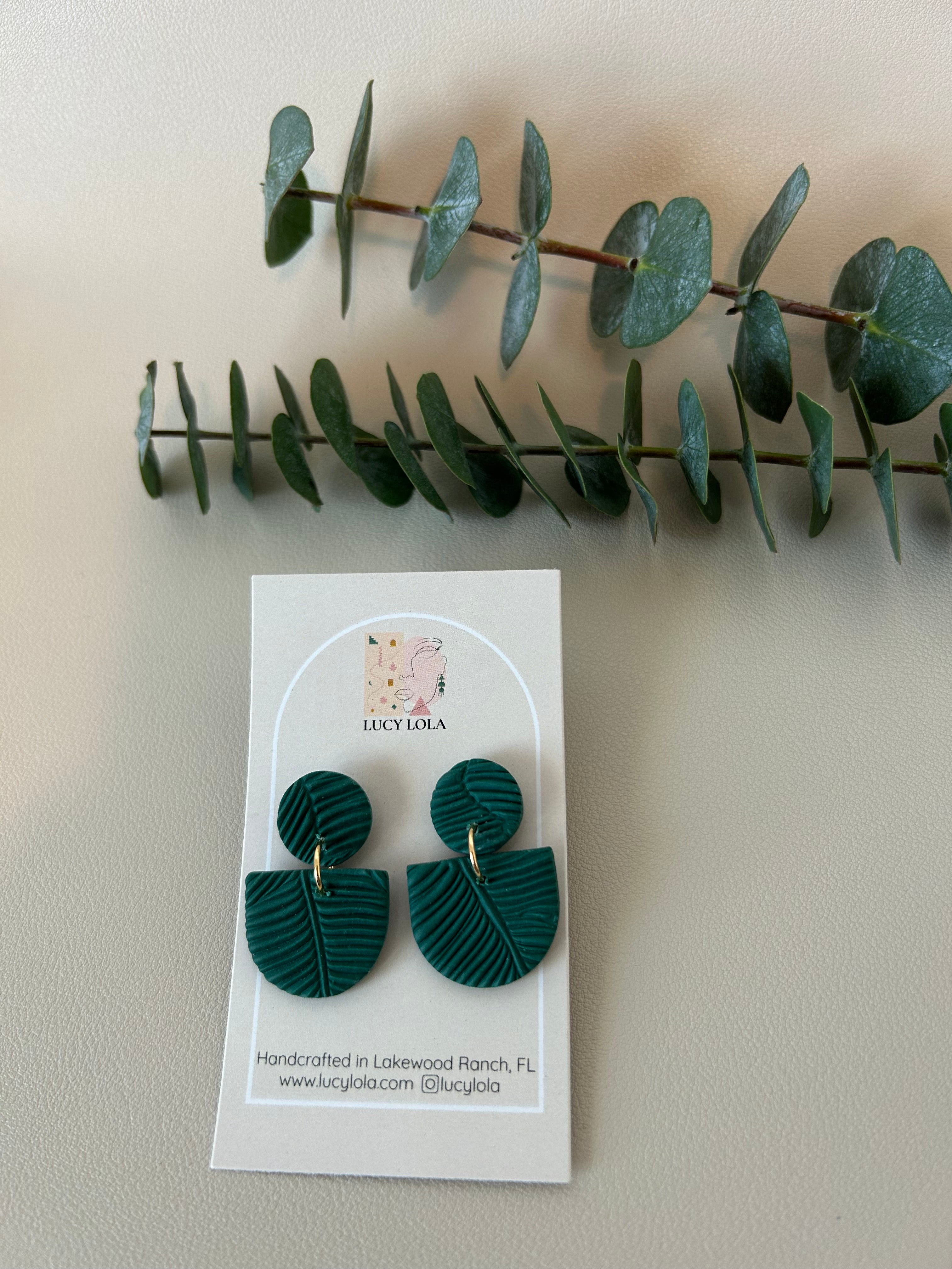 The Aria - Palm Leaf Texture - Forrest Green