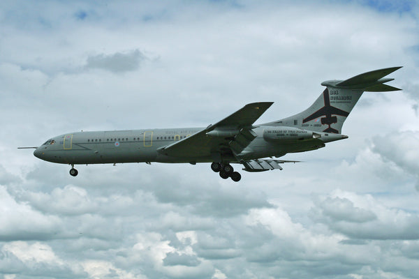 VC-10 C.Mk 1 XR808 of 101 Squadron with special markings for 50 years of VC-10 and 95 years of 101 Squadron