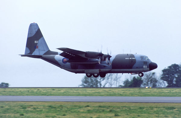 XV193 landing on runway