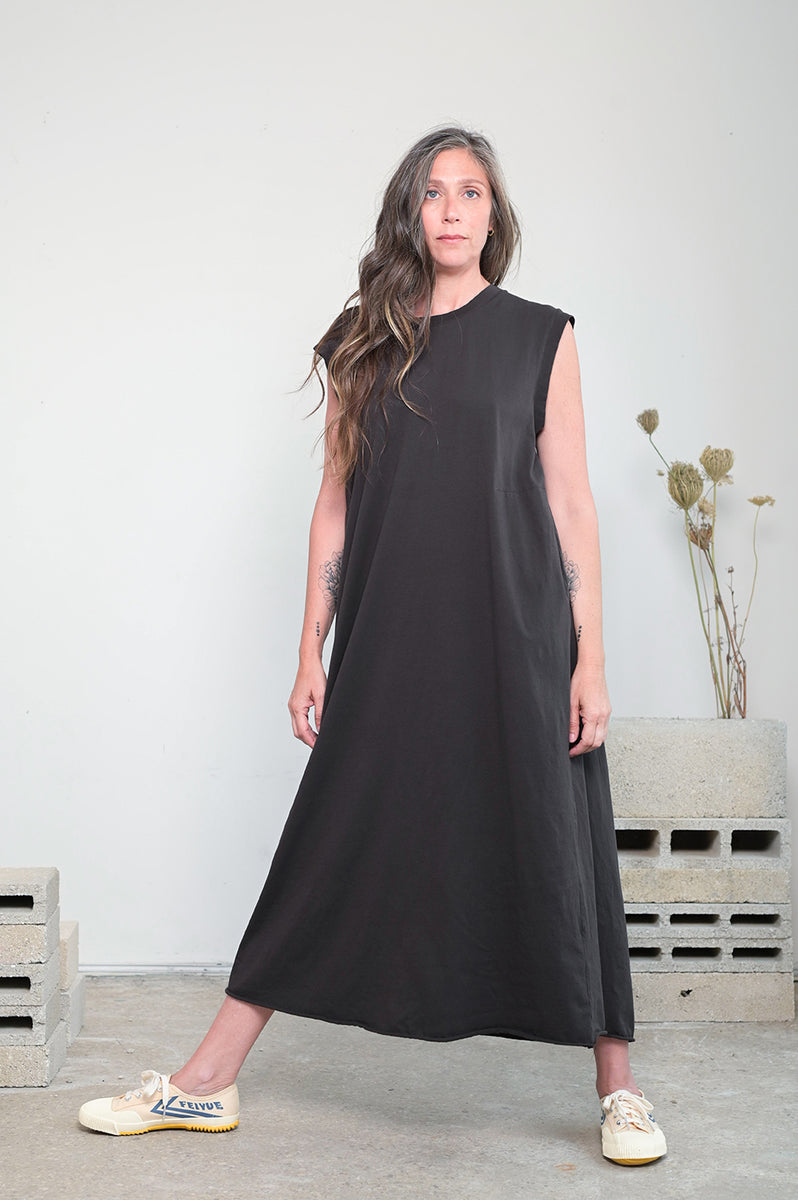שמלת SLIDE DRESS - שחור – mishi house of style