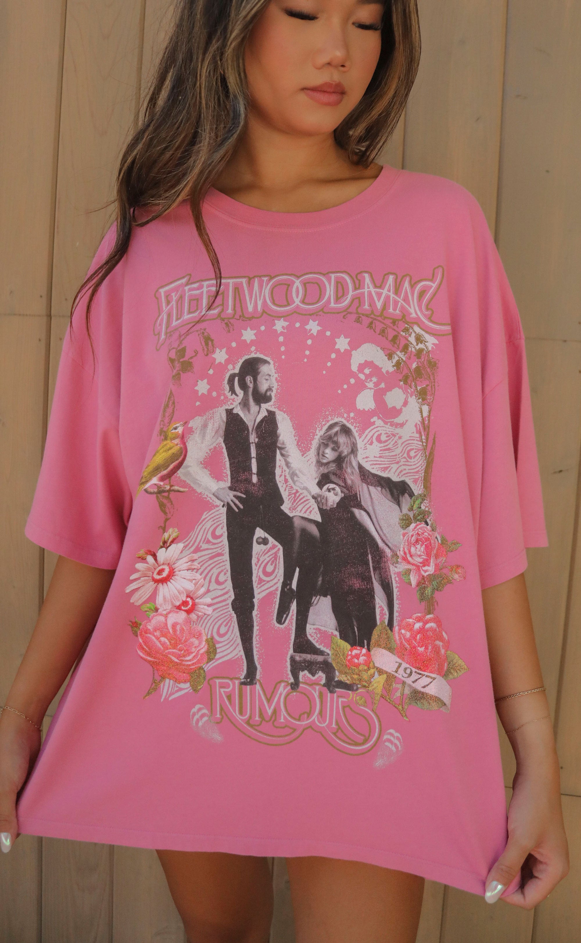 Image of daydreamer: fleetwood mac rumors one size tee - pink