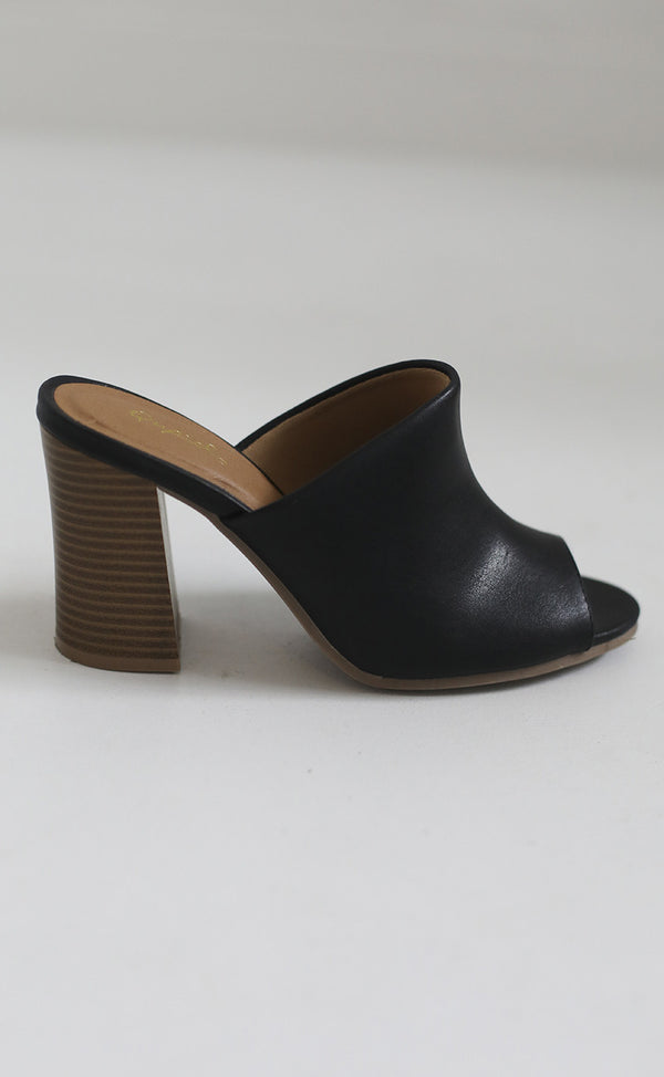 flashback peep toe mule - black