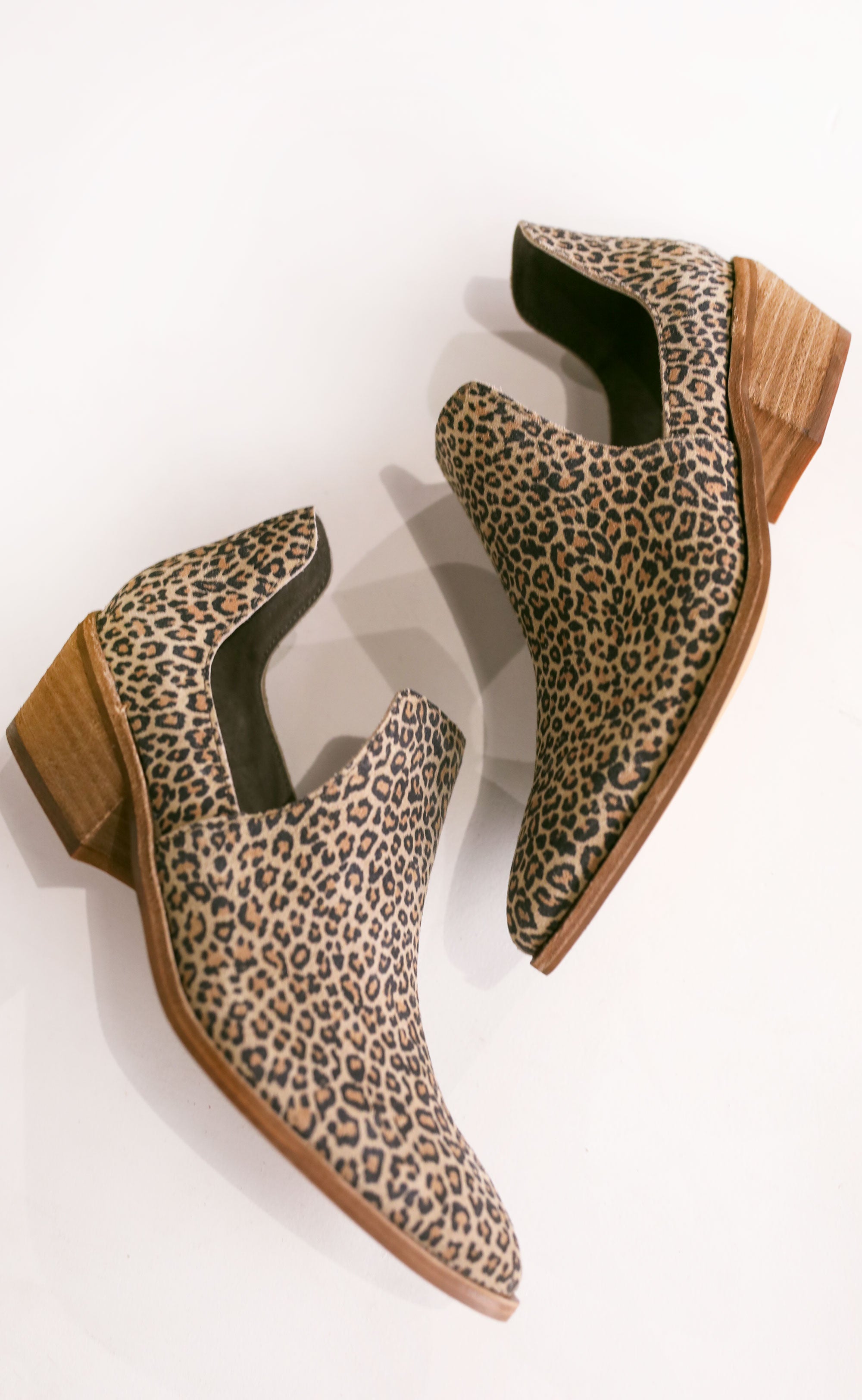 chinese laundry leopard shoes