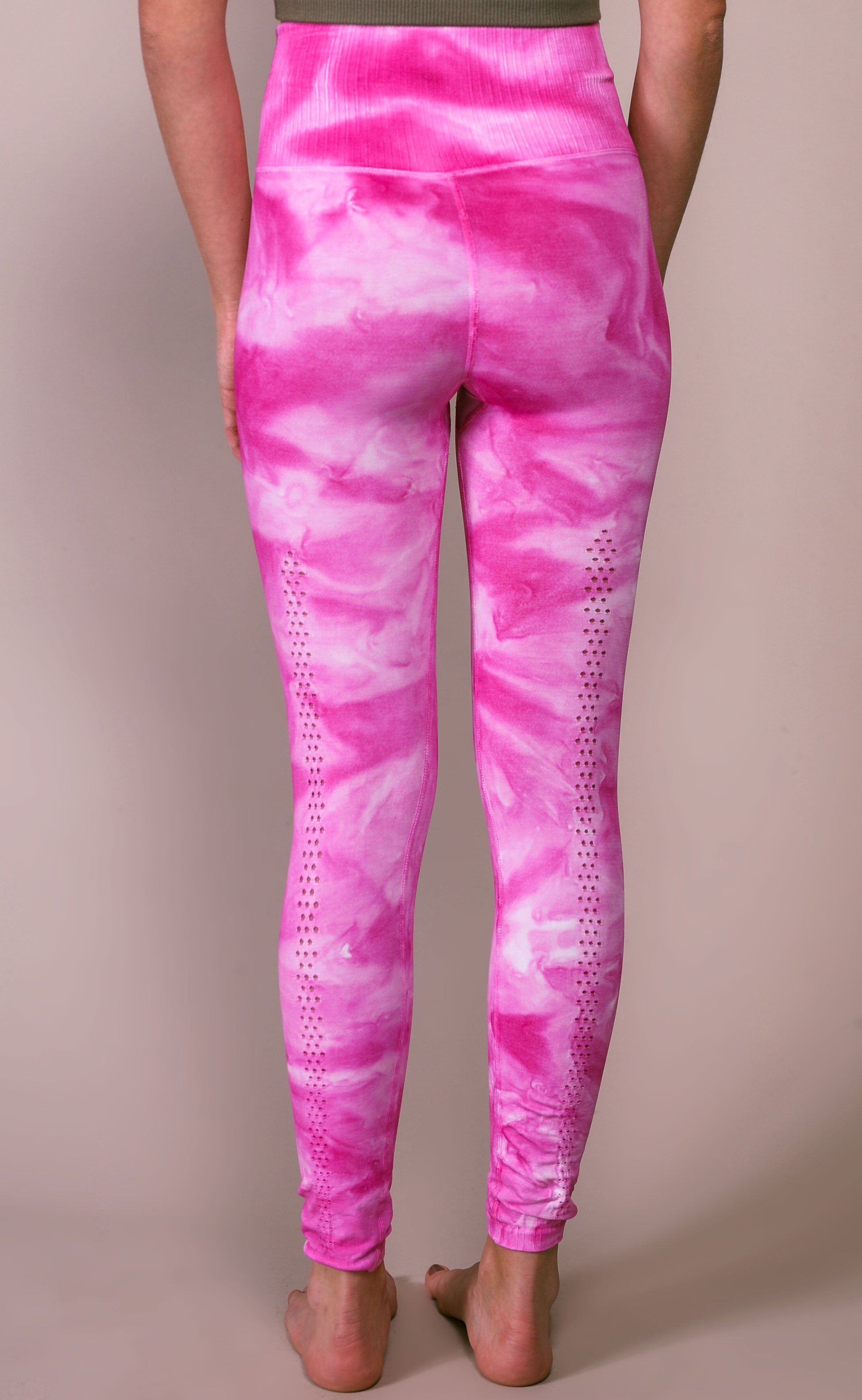 Free People NEW FP Movement 7/8 Length Good Karma Pink Tie Dye Leggings - M/L  Size M - $49 (37% Off Retail) - From Awesome