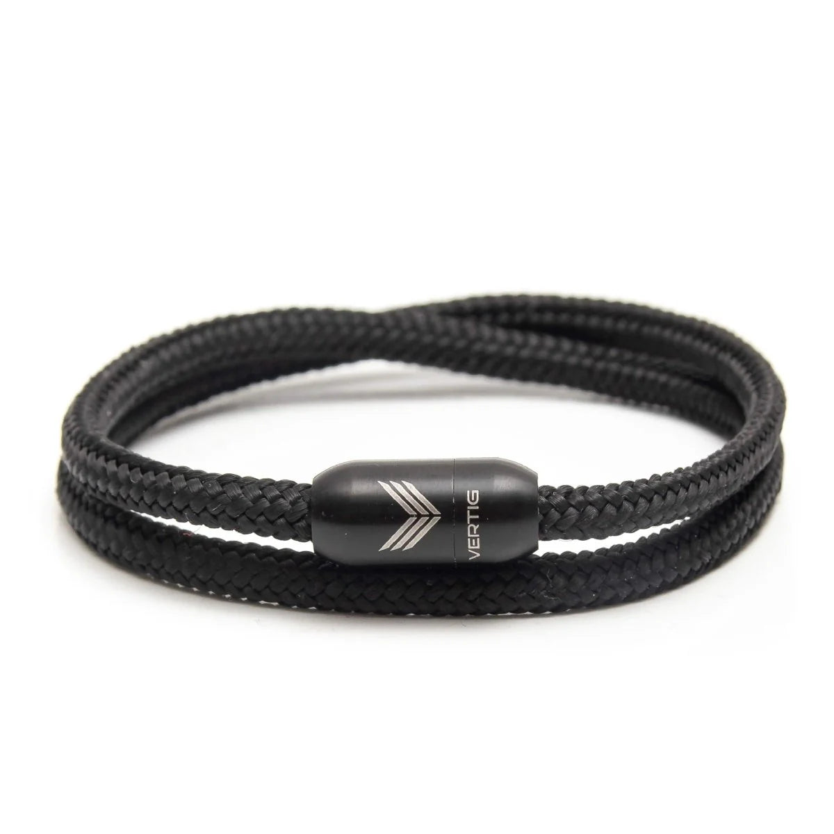 Product image 1 of Vertig black magnetic nautical paracord bracelet with metal clasp, coiled neatly on white background.