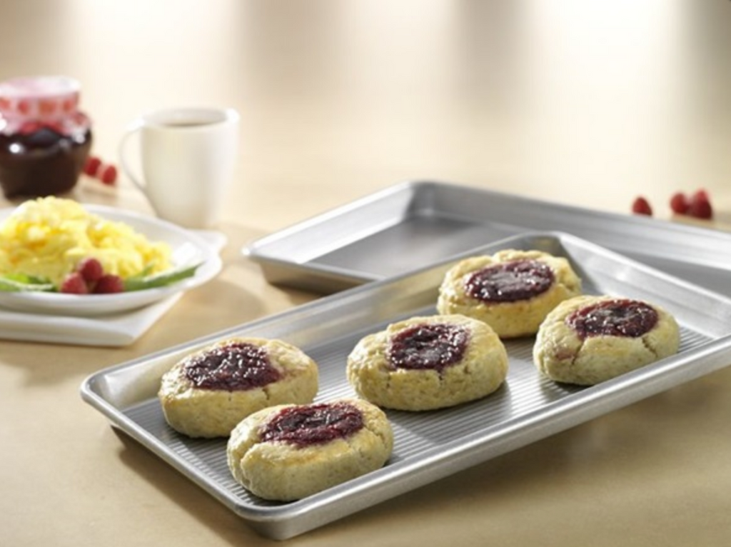 USA Pan  Jelly Roll Pan and Lid Set – Plum's Cooking Company