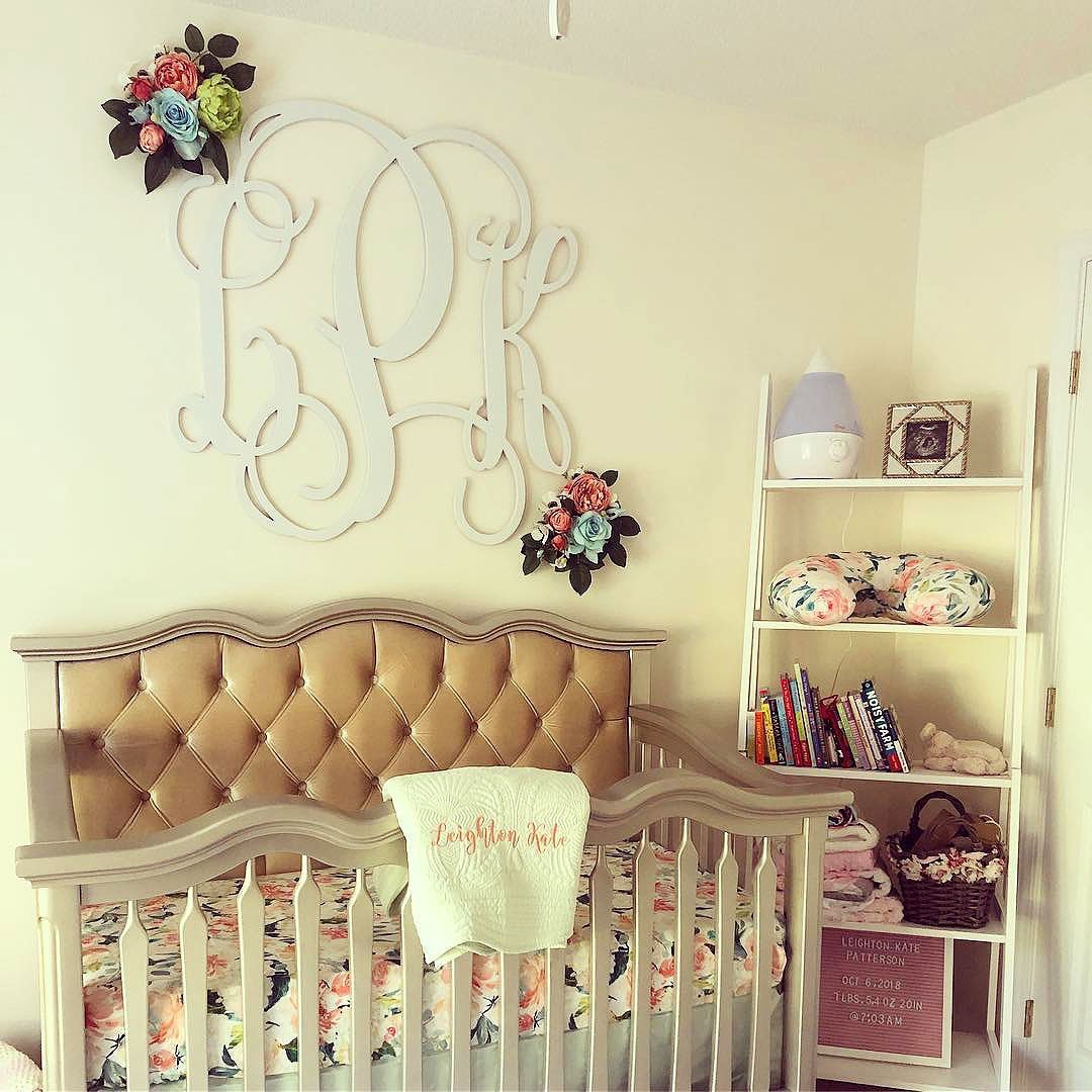 Tufted Solid Wood Baby Crib