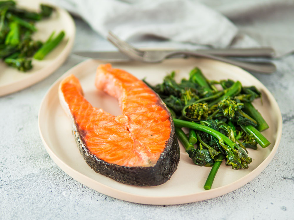 Salmon and baby broccoli which are foods good for boosting brain health