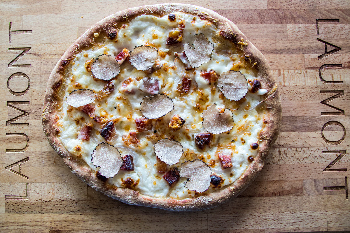 Receta de Pizza con trufa de verano – LAUMONT SHOP
