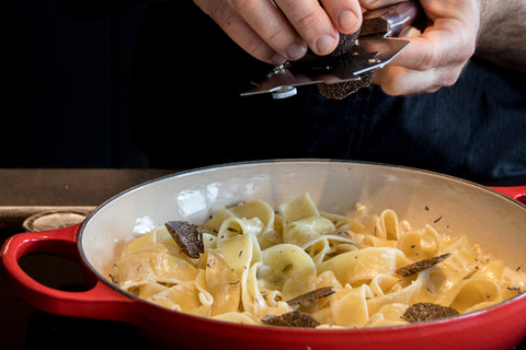 Pasta con trufa negra