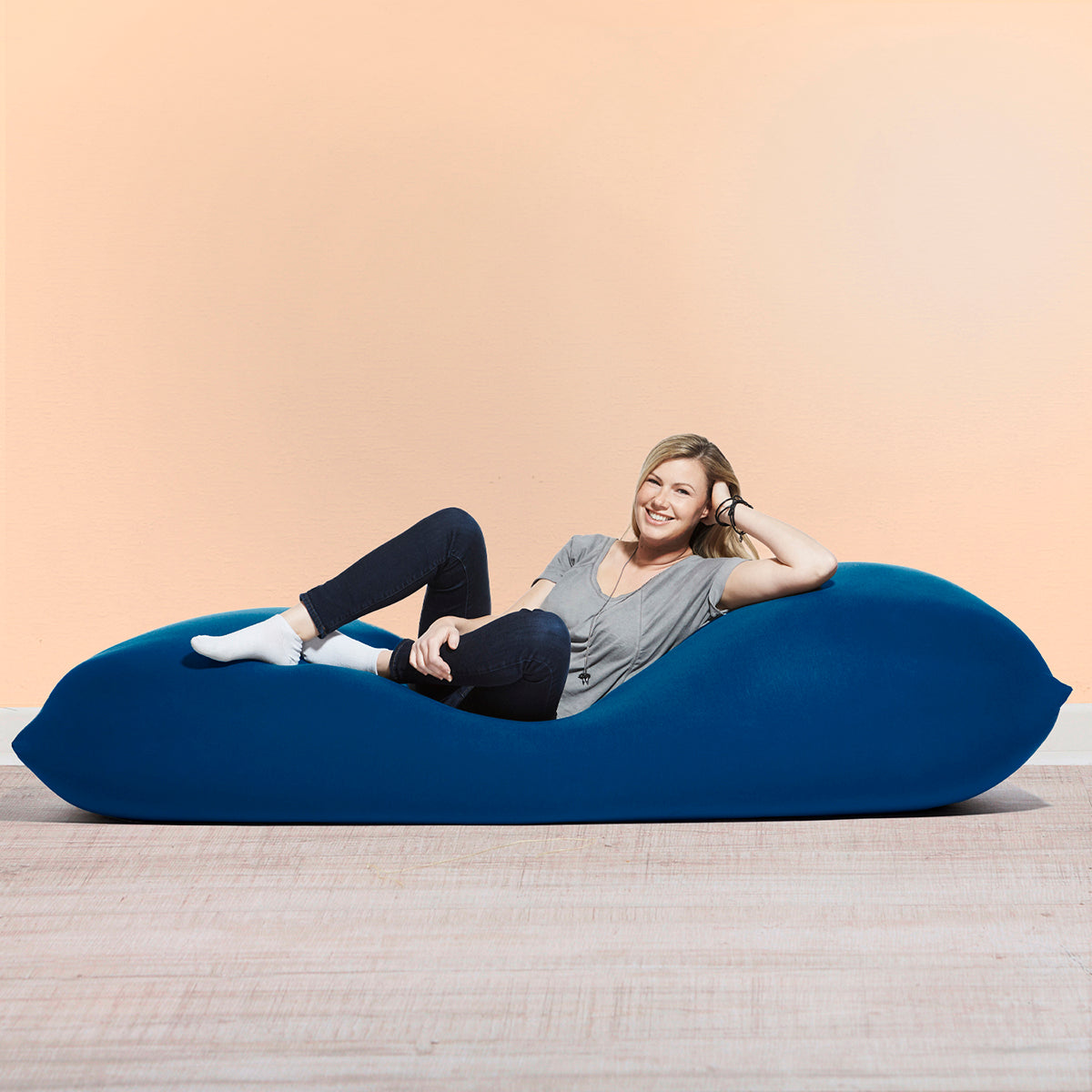 Yogibo Max - Large Bean Bag Chair, Couch, Bed, & Recliner – Yogibo