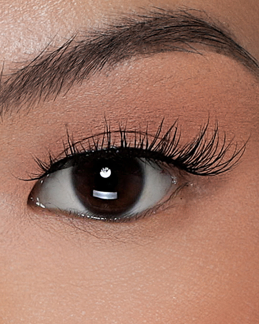 The power of lashes short and dense volume set on this mama