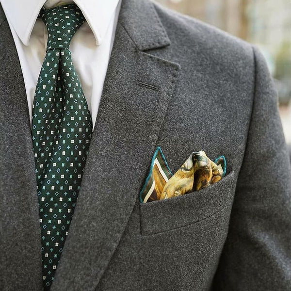 Men's Style Q&A: Sneakers to a wedding? Pocket square tips - Sports  Illustrated