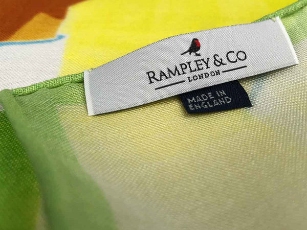 Spark Rampley & Co Label Handrolling