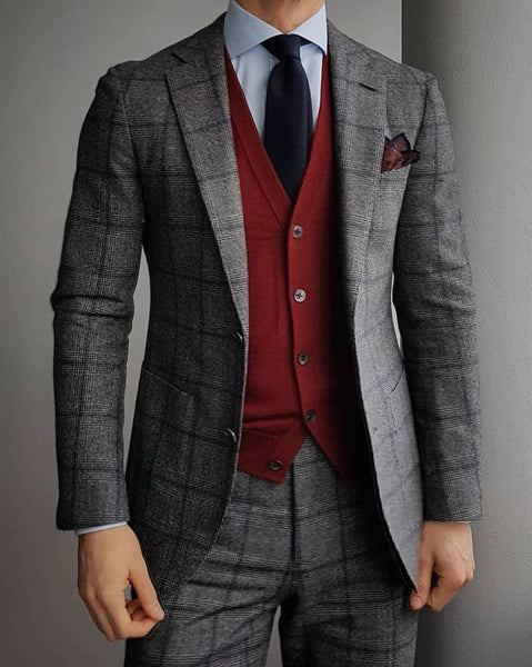 Ukrainian Men's Suits Brand Makes War Hero The Face Of Its New Campaign  03/07/2023