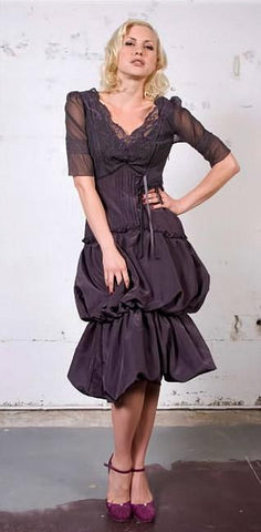 Vintage style dress in violet