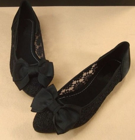 Romantic Bow Wedding Flats in black