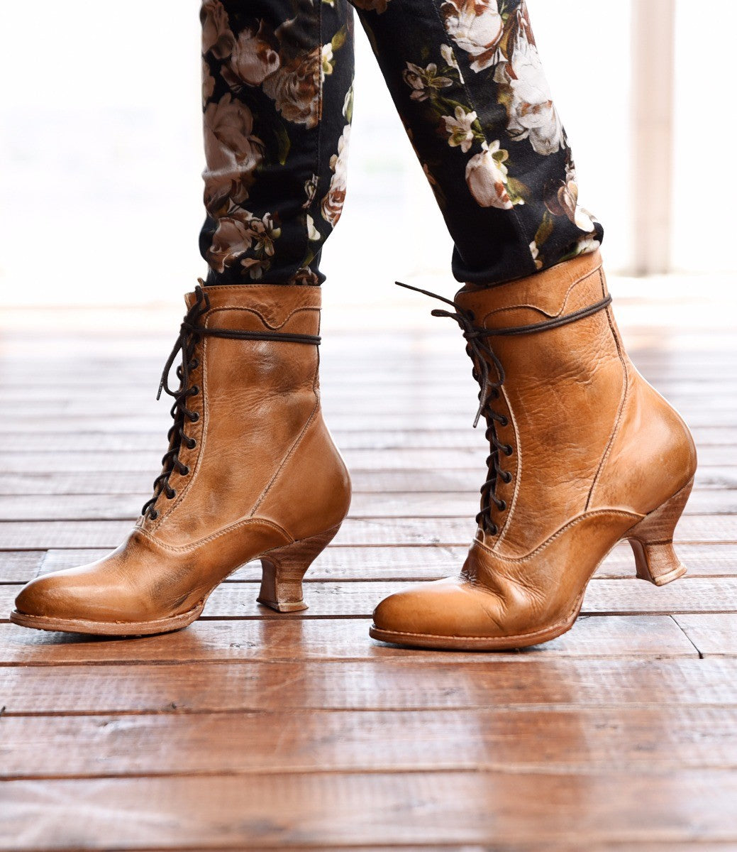 vintage lace up boots womens