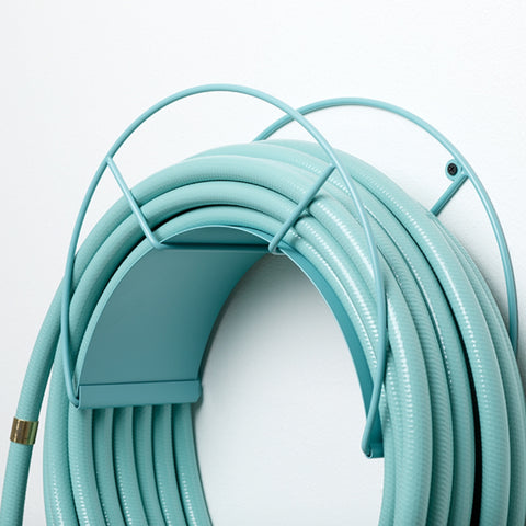 GARDEN GLORY Classic Wall Mount Hose Holder - Caribbean Kiss (Turquoise)