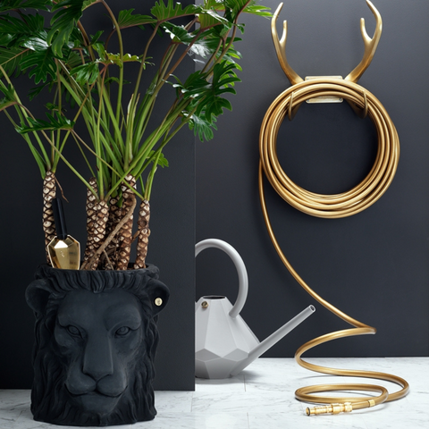 https://botanex.com.au/collections/garden-glory/products/garden-glory-reindeer-wall-mount-hose-holder-gold