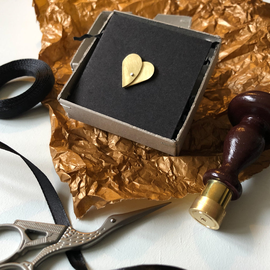 DVDM jewelry heart pin packaging cadeau