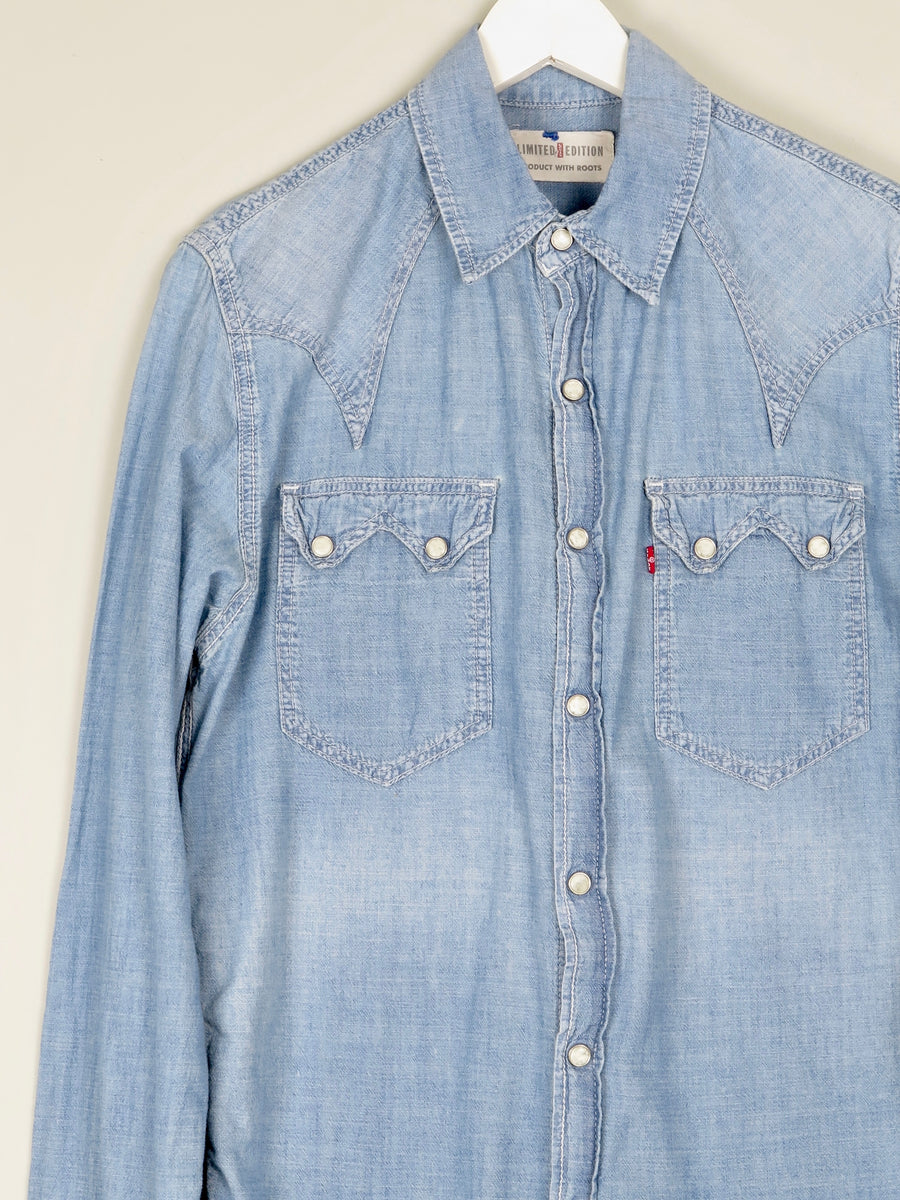 Mens Levis Limited Edition Denim Shirt With Print On the Back S
