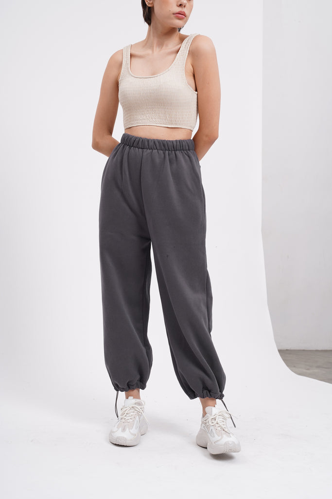 girl in baggy sweatpants