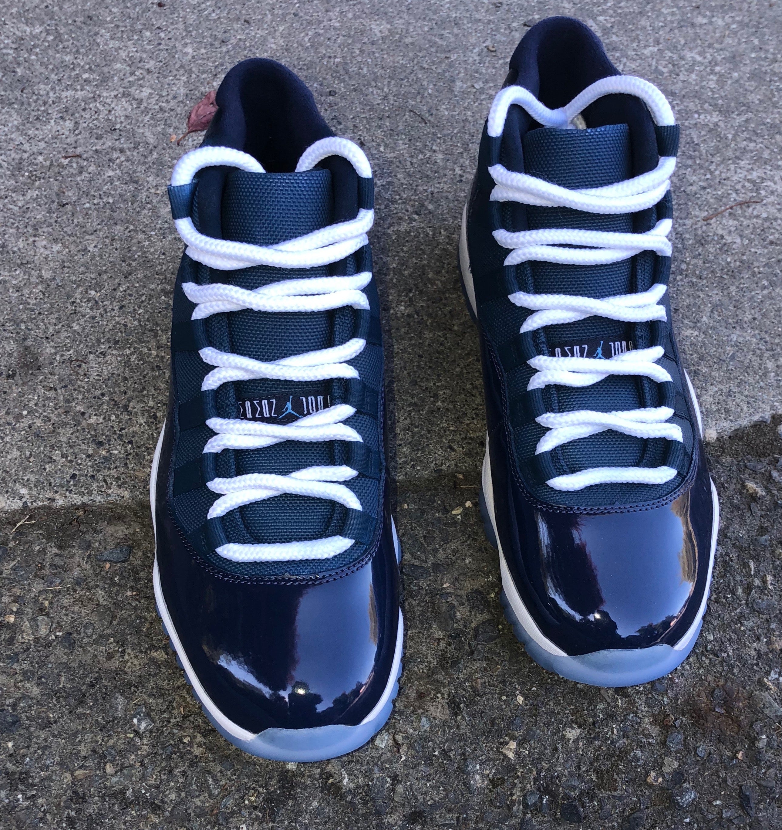 Nike Air Jordan Retro 11 Dead Stock Custom Midnight Navy Sneaker Warz