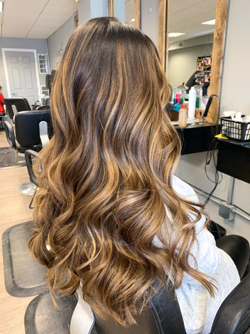 soft balayage loose curls hairstyle