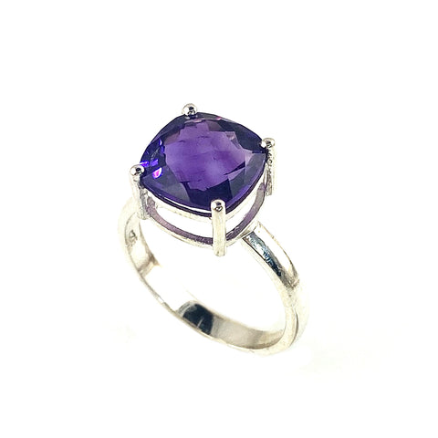 https://kejadesigns.com/collections/sterling-silver-rings/products/amethyst-faceted-cushion-cut-sterling-silver-ring