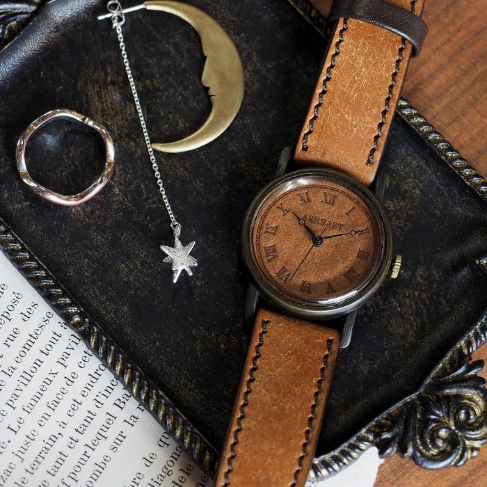 ARKRAFT Watchmaker Hidekazu Araki Handmade Watch “Dennis Medium” Leather Dial Roman Numerals Pueblo Camel