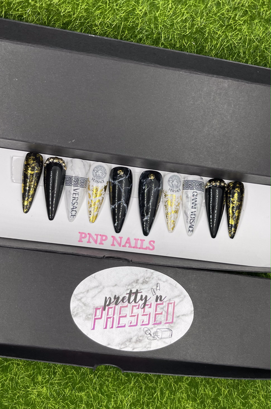 Hello Kitty x Louis Vuitton Press On Nails 😍💅🩷
