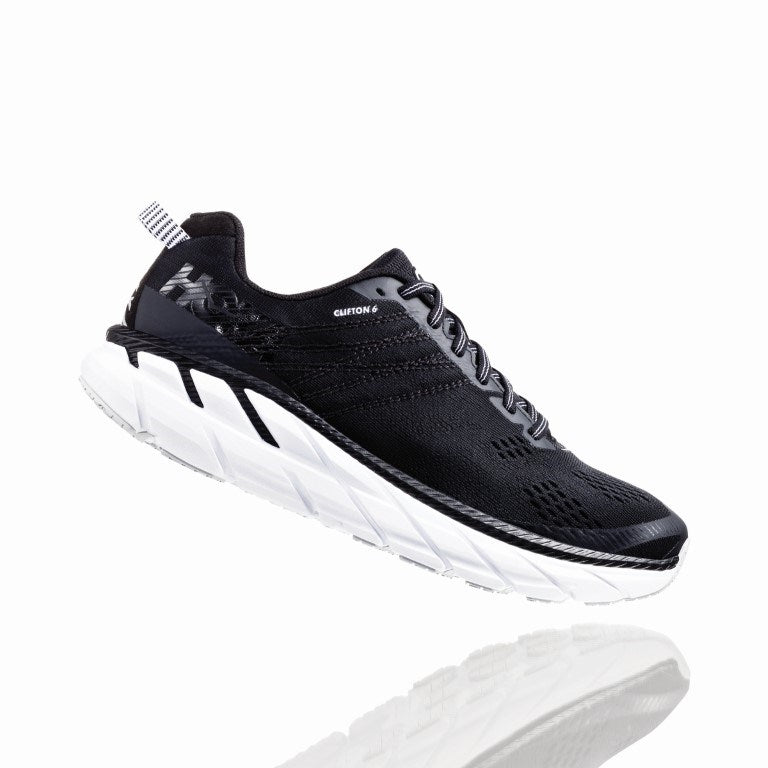 hoka one one clifton 6 wide