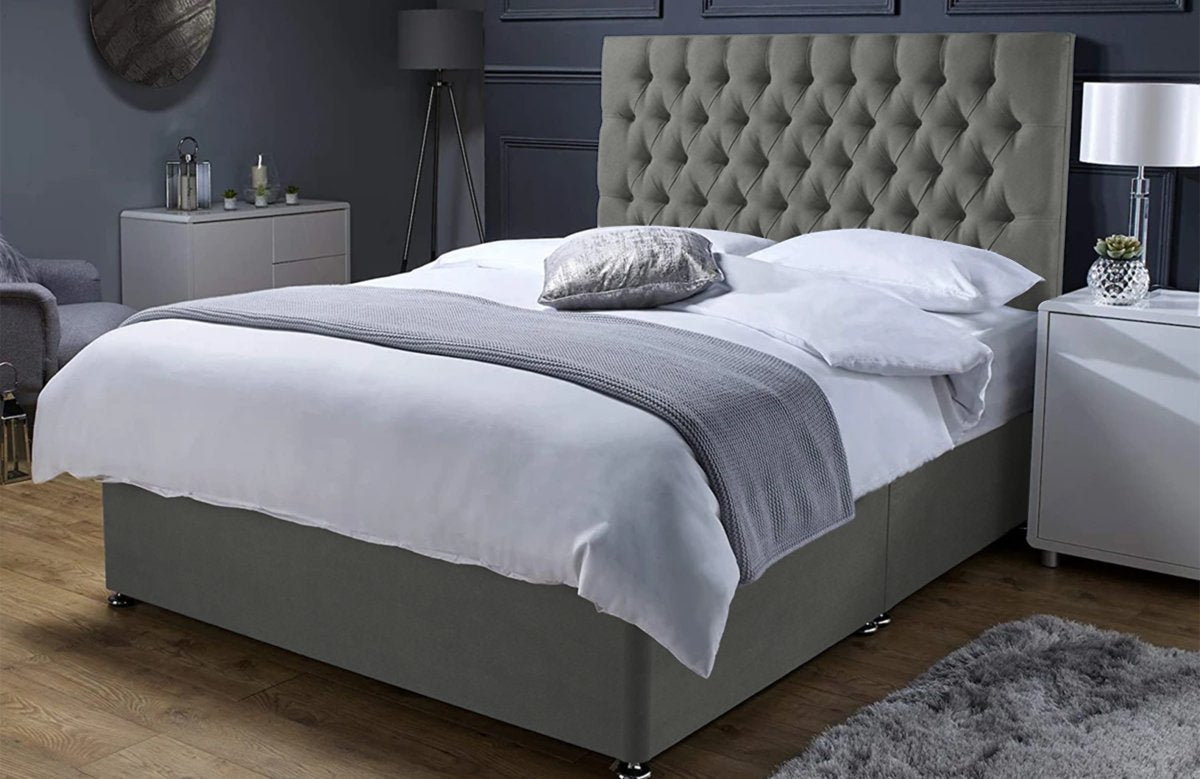 An image of Sandringham Divan Bed Set with Chesterfield Headboard