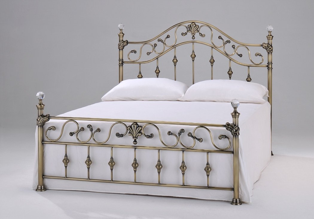 An image of Sofia Crystal Metal Bed