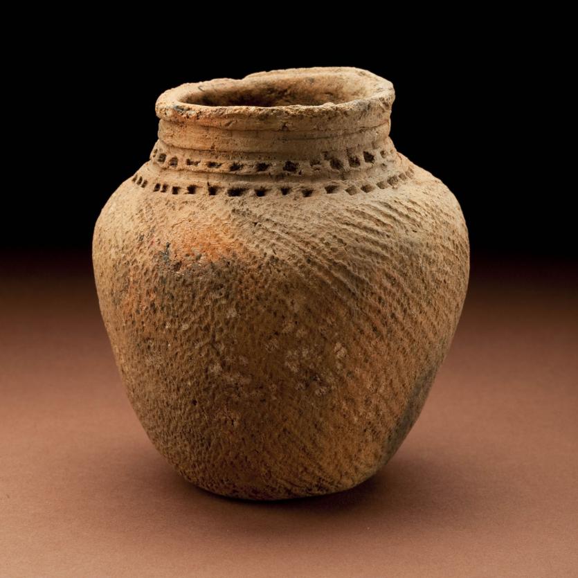Jomon Pot - ceramics dating back to 18000 BC