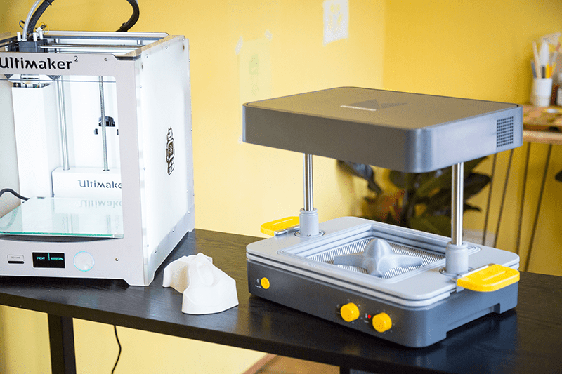 The Mayku FormBox with an Ultimaker 3D Printer