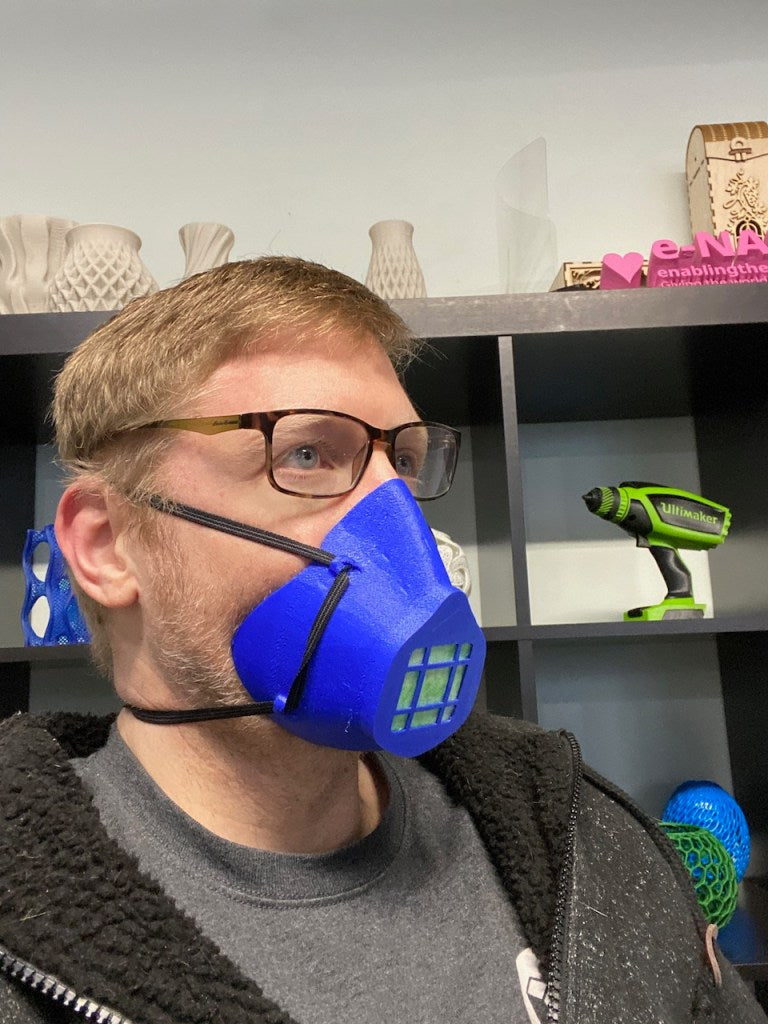 3D Printed BECMv1 - (Buffalo e-NABLE Crisis Mask) being worn by Jeremy from 3D Universe