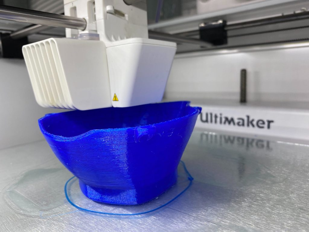 3D Printed BECMv1 - (Buffalo e-NABLE Crisis Mask) printing on the Ultimaker 3D printer