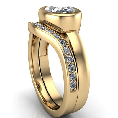 Tinley Oval Moissanite Full Bezel Ring-Custom-Made Jewelry-Fire & Brilliance ®
