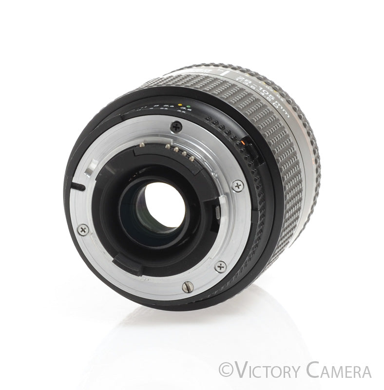 Nikon28 105 4