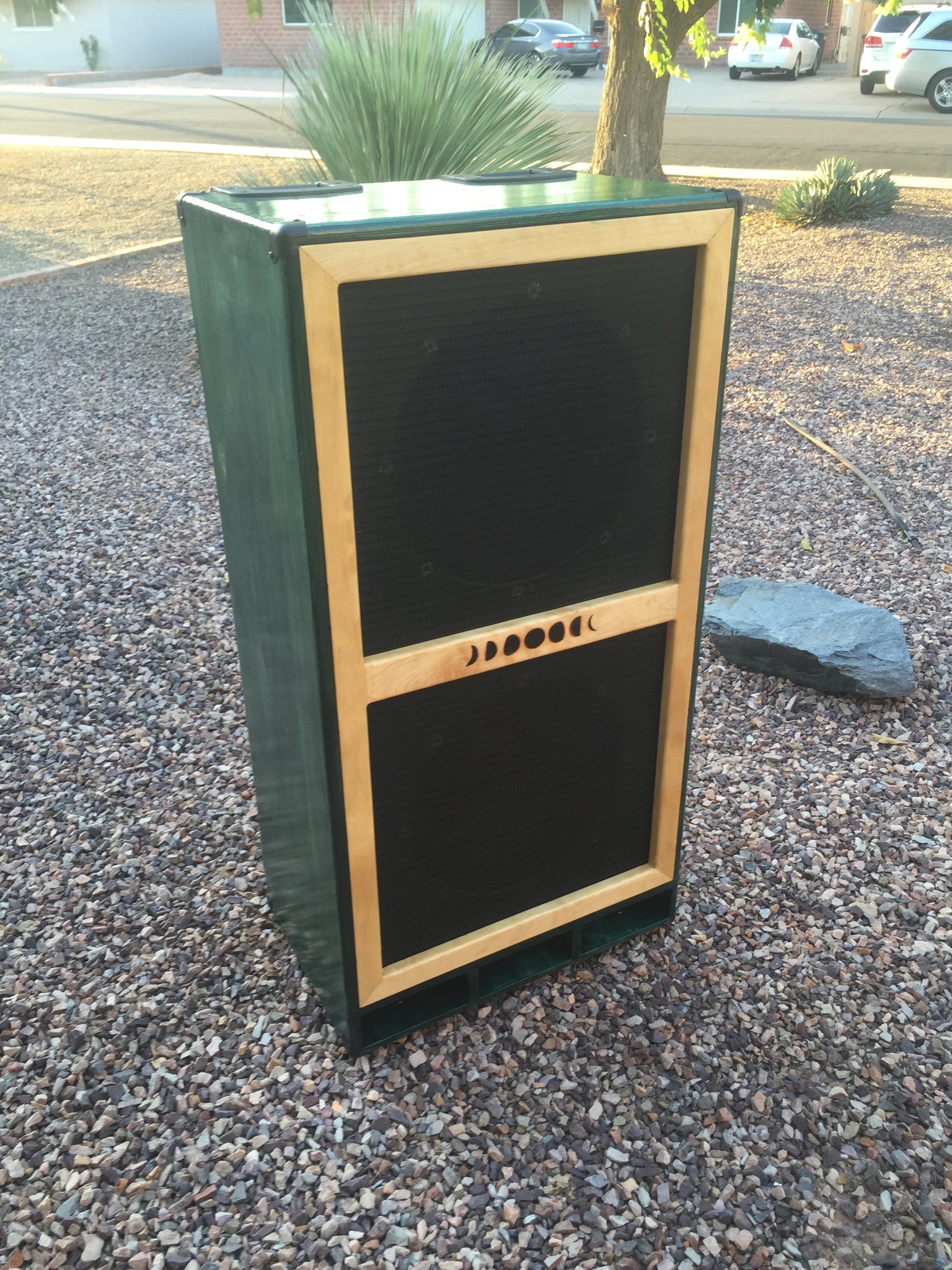 2x15 bass cabinet